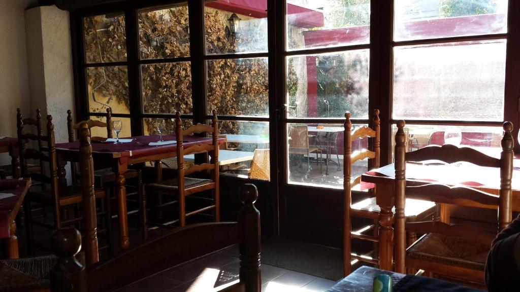 סנטה קולומה דה פרנרס L'Argolla Hotel-Pizzeria מראה חיצוני תמונה